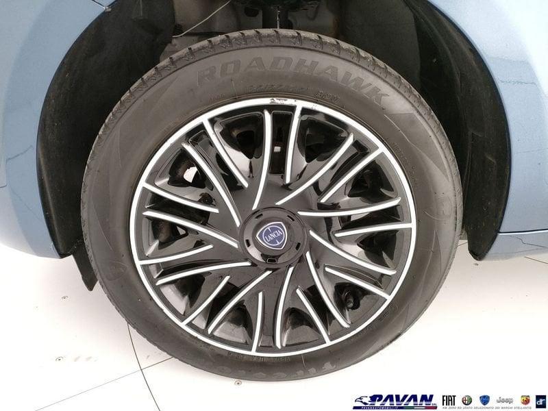 Lancia Ypsilon 1.0 FireFly 5 porte S&S Hybrid Gold