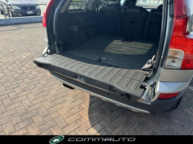 VOLVO XC90 2.4 D5 185 CV Geartronic AWD Momentum 7 posti
