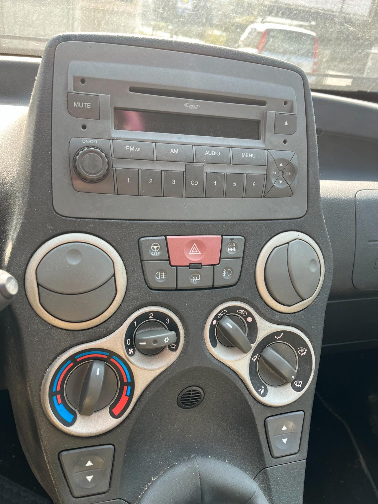 Fiat Panda 1.3 MJT 16V 4x4 Cross