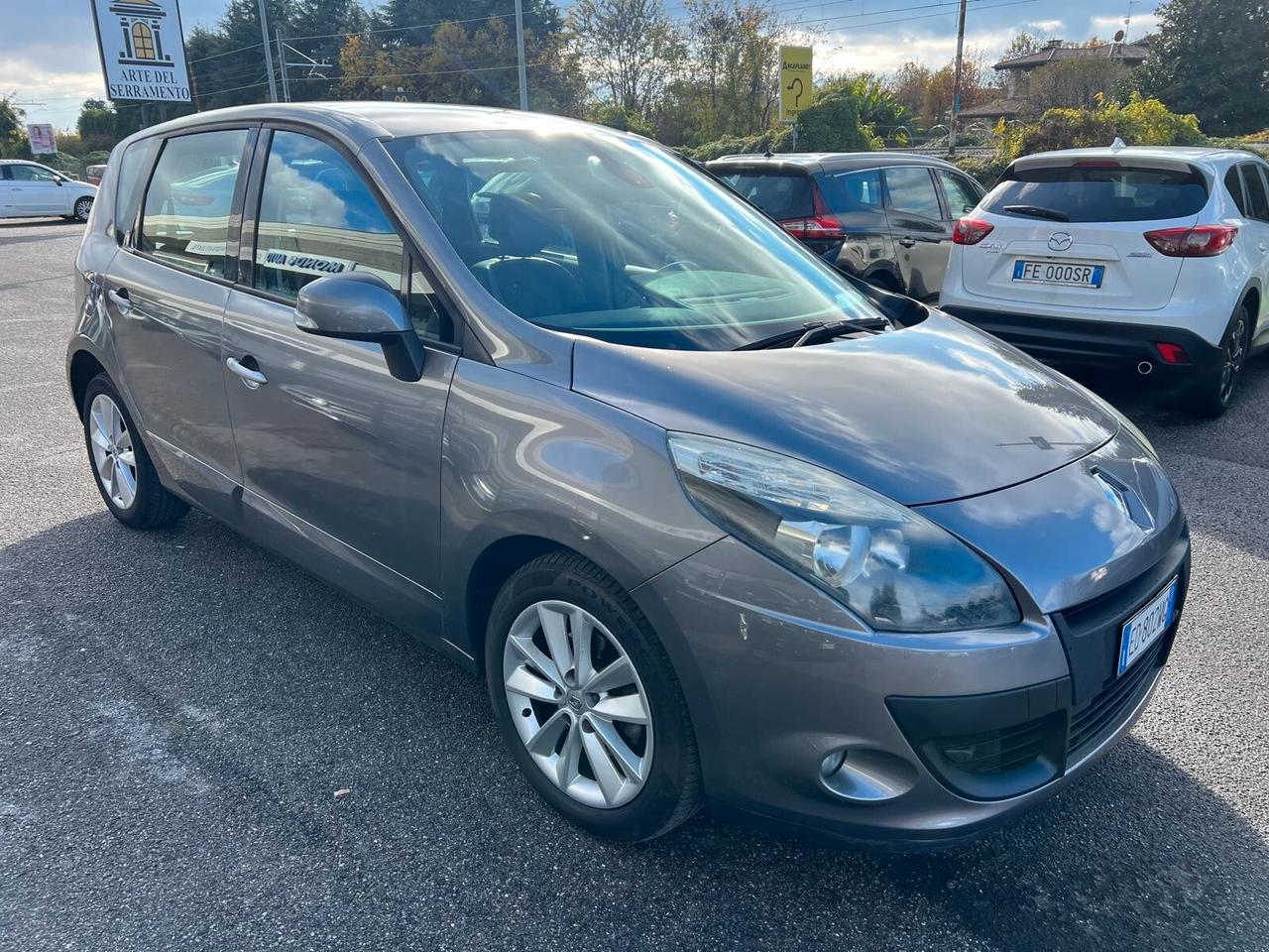 Renault Scenic Scénic X-Mod 1.5 dCi 110CV Luxe