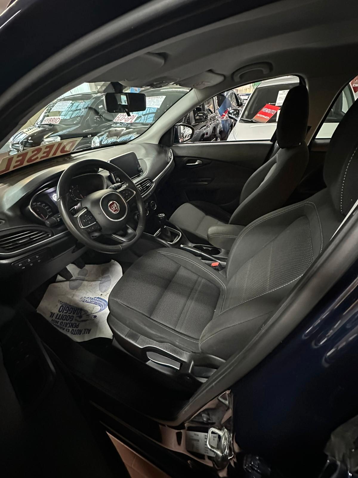 Fiat Tipo 1.6 Mjt S&S SW Lounge