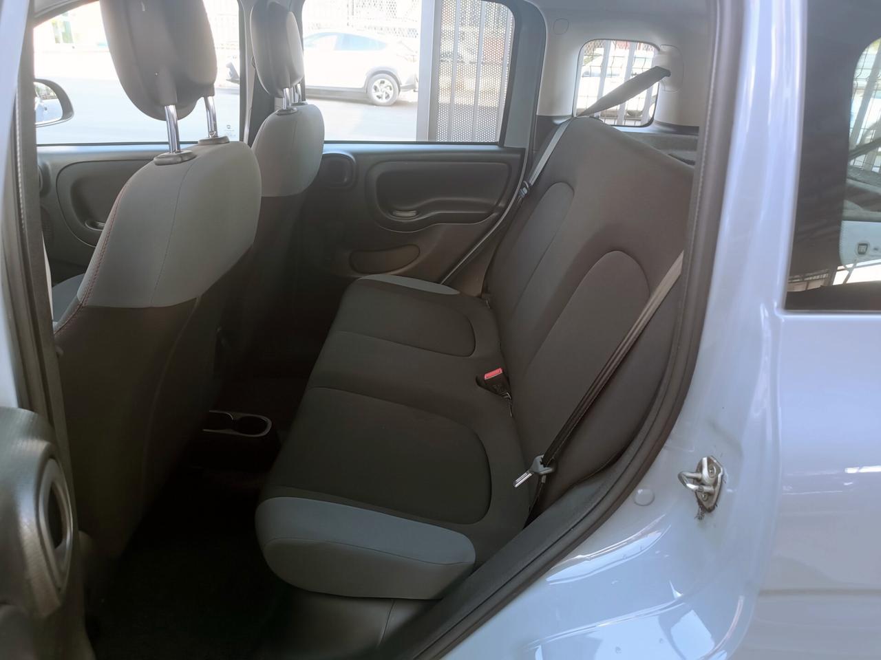 Fiat Panda 1.2 Easy Stupenda, KM documentati, IVA Deducibile, 5 Posti