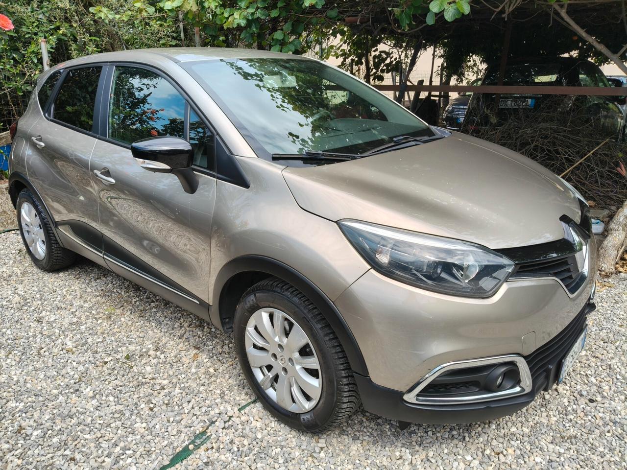 RENAULT CAPTUR 1.5 DCI 90CV FULL OPTIONAL