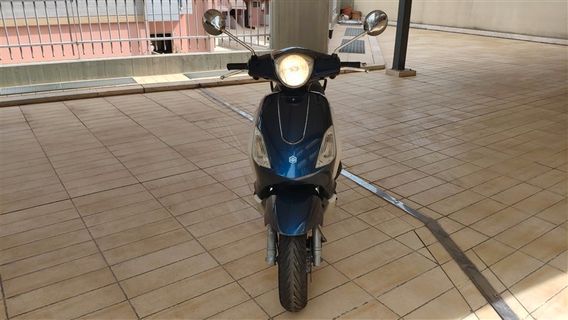 Piaggio Fly 125 CC