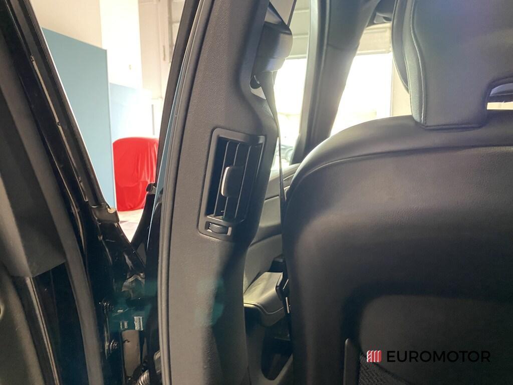 Volvo XC60 2.0 B4 R-Design AWD Geartronic