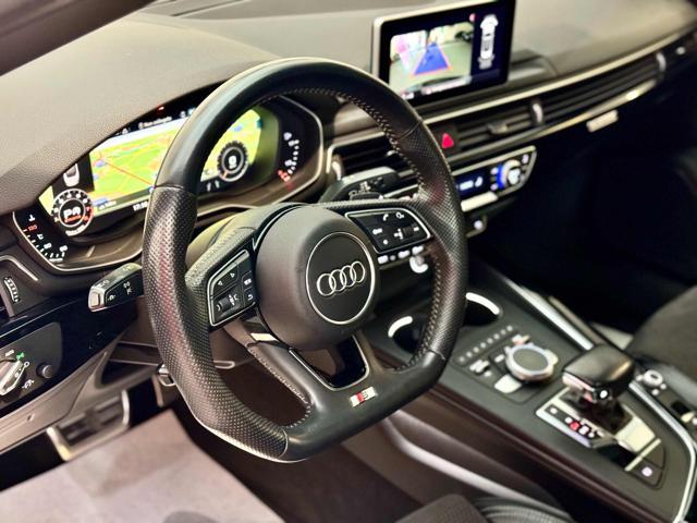 AUDI A5 Cabrio 45 TFSI quattro S tronic S-line