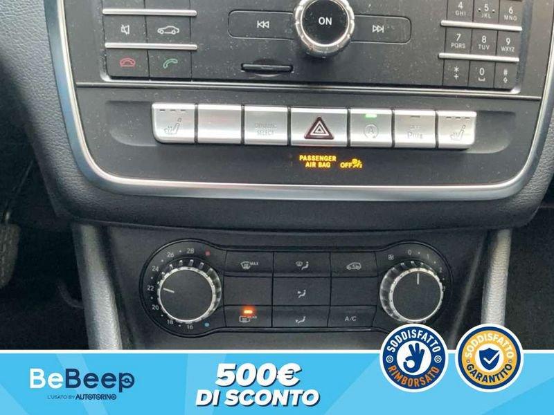 Mercedes-Benz GLA 180 PREMIUM AUTO