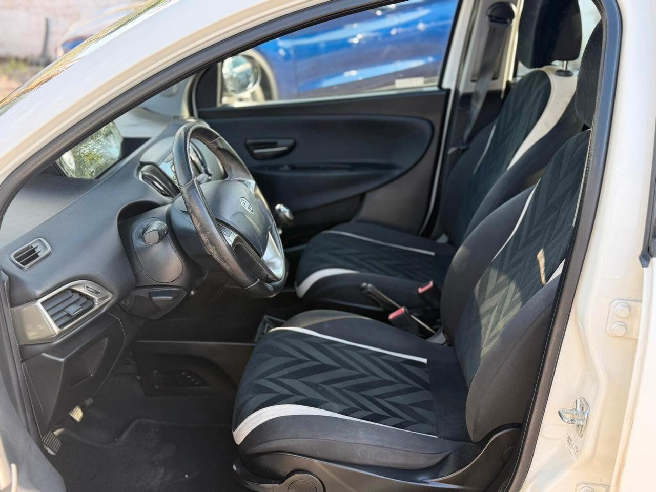 Lancia Ypsilon 1.2 GPL Tetto Apribile 2016