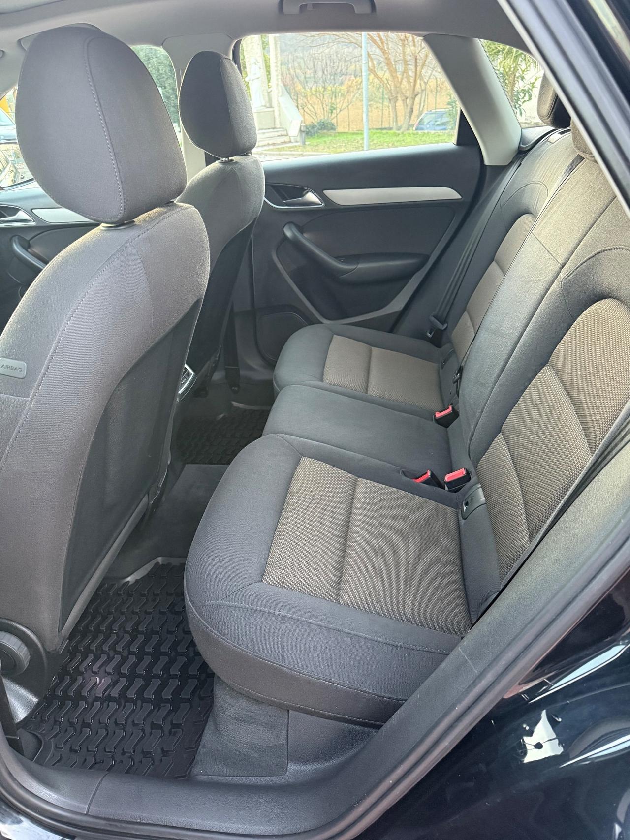 Audi Q3 2.0 TDI quattro S tronic Line Edition