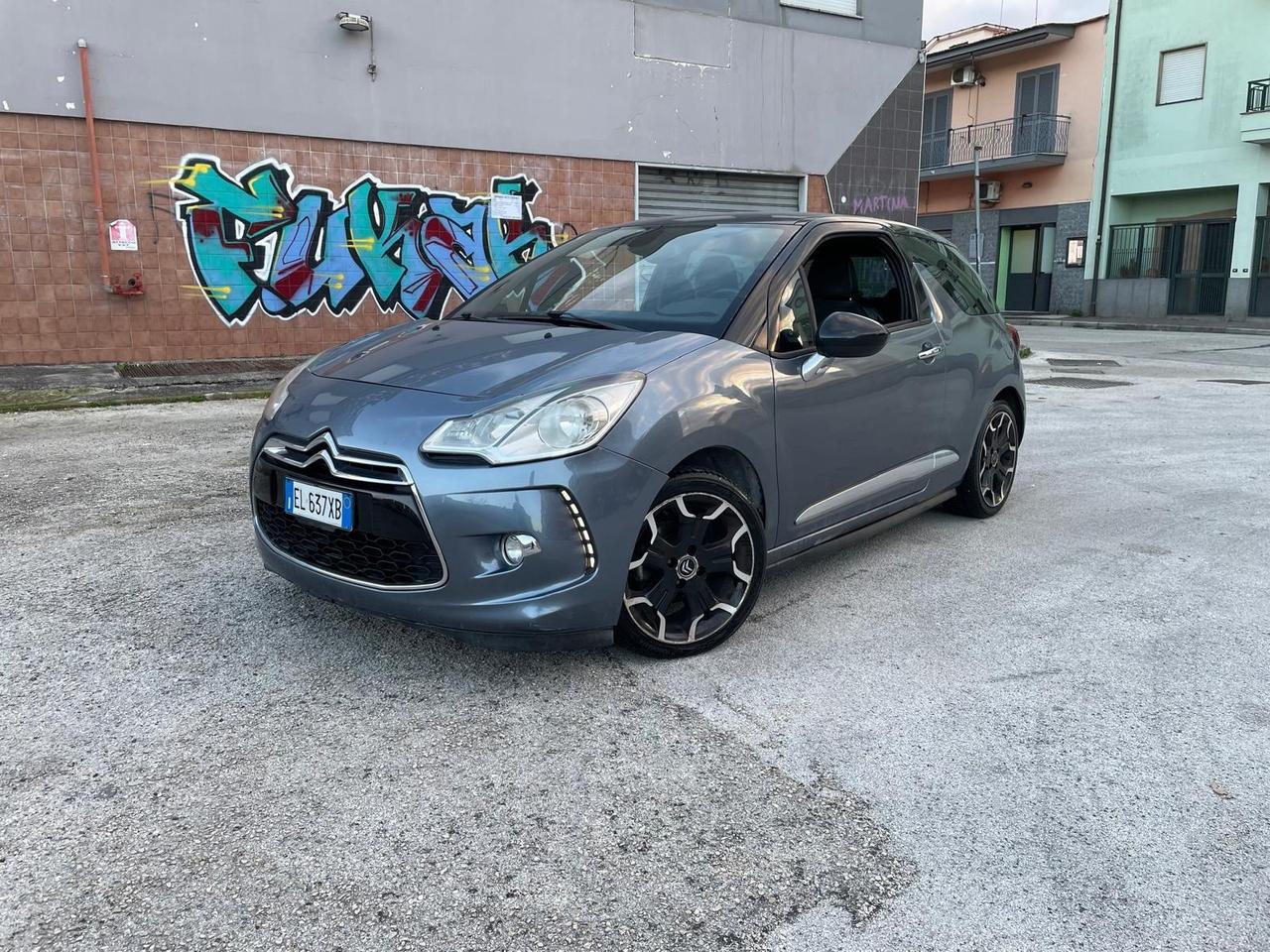 DS3 SuperFull 1.6 e-HDi Just Black SuperFull Perfett