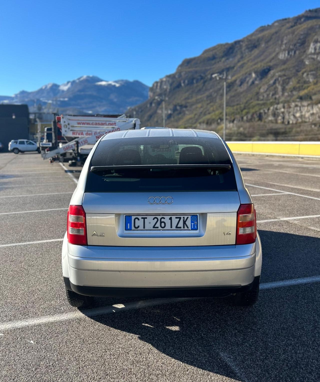 Audi A2 1.4 Neopatentati