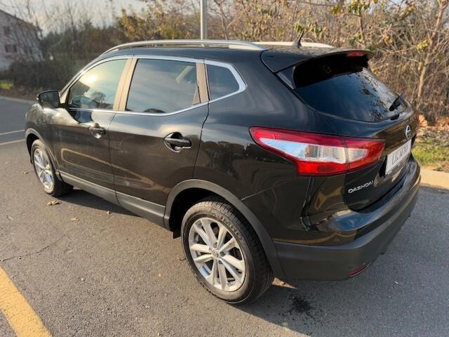 Nissan Qashqai 1.6 dCi DPF Tekna