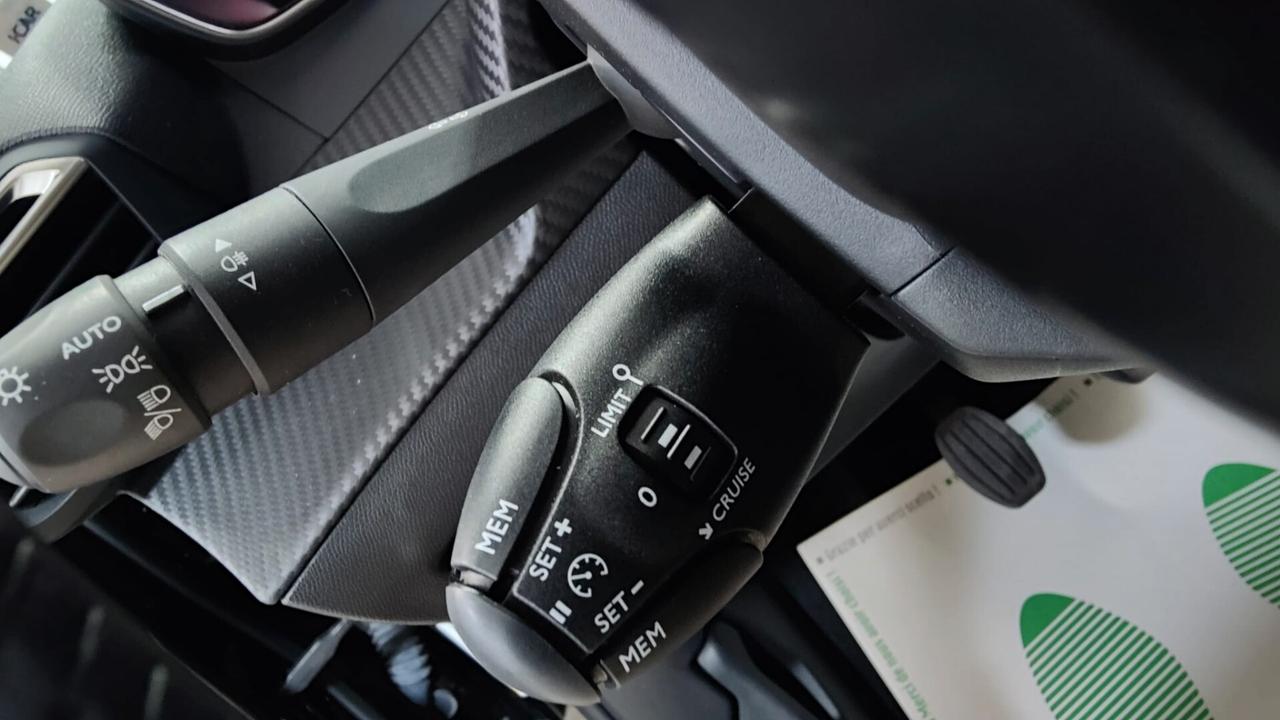 Peugeot 2008 100 CV EURO 6E