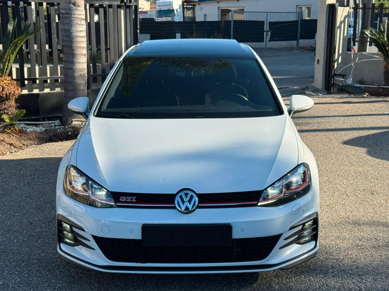 Volkswagen Golf GTI Performance 2.0 245 CV TSI DSG 5p. BMT