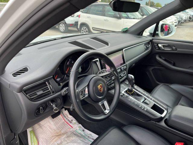 PORSCHE Macan 2.0