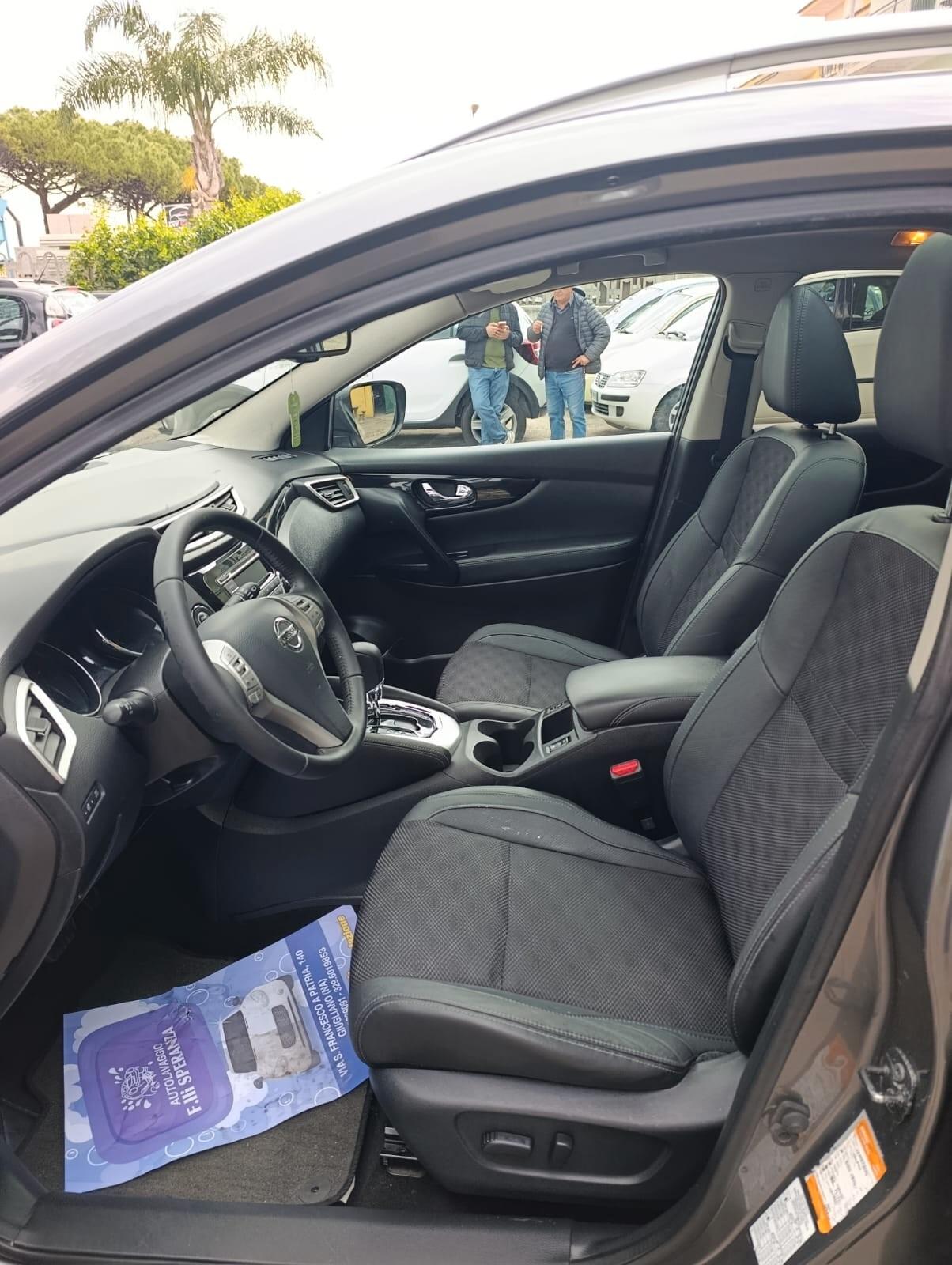 Nissan Qashqai 1.6 dCi x-tronic black edition 2017
