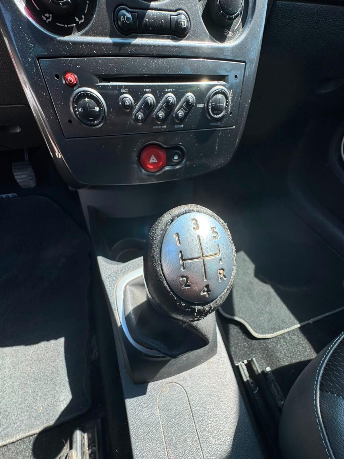Renault Clio Storia 1.2 5 porte Dynamique