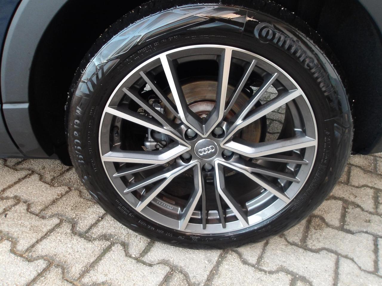 Audi Q3 35 2.0 tdi Business s-tronic