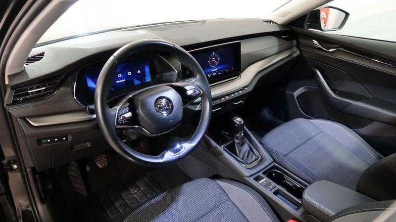 Skoda Octavia 2.0 TDI EVO 85KW AMBITION #CARPLAY#SENSORI PARCHEGGIO#