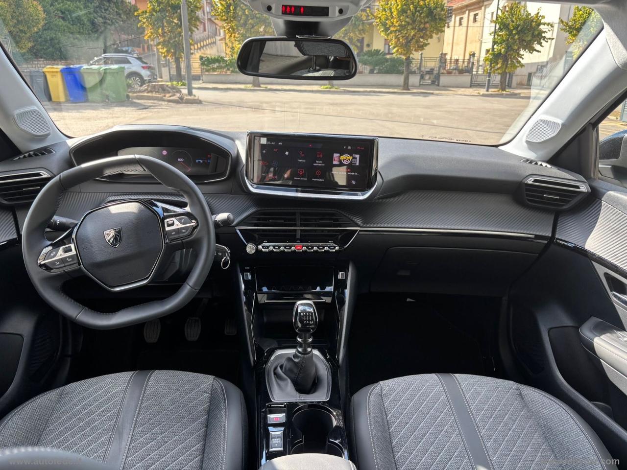 PEUGEOT 208 PureTech 100 S&S 5p. Business