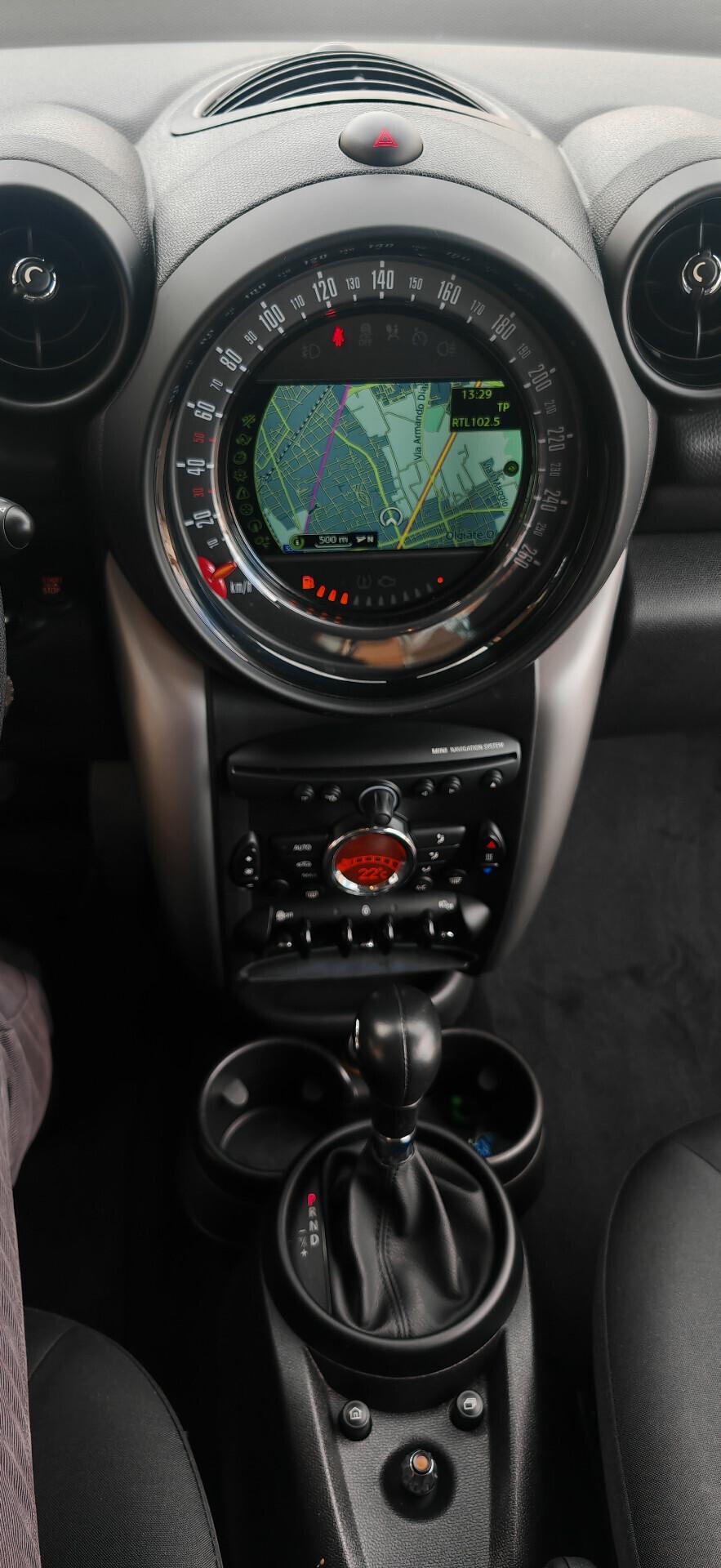 Mini Cooper D Countryman 2.0 Business Automatica