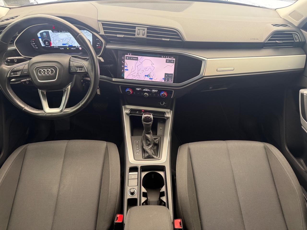 Audi Q3 35 TDI S tronic line edition