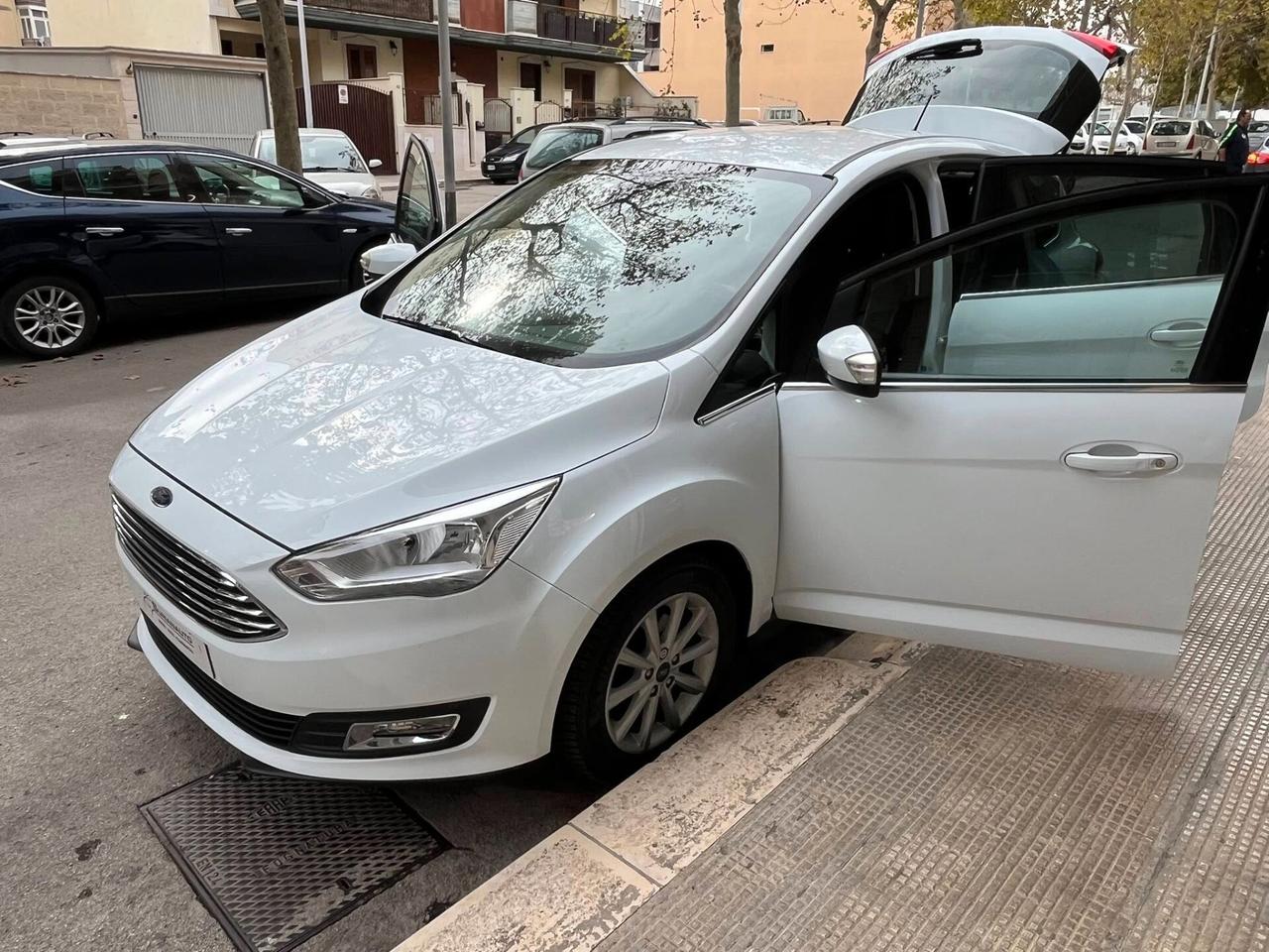 Ford C-Max 1.5 tdci Titanium