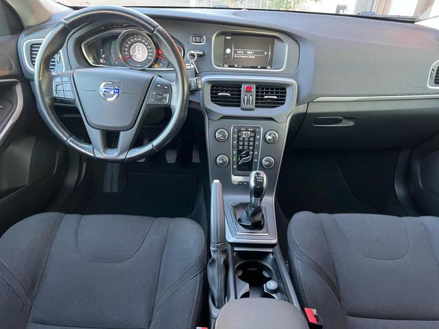 VOLVO V40 D2 1.6 Business Edition