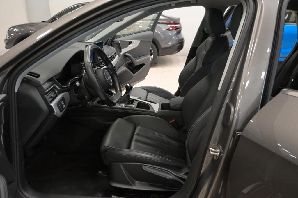 Audi A4 30 TDI Business Advanced