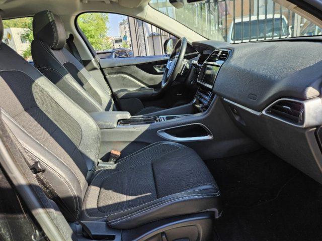 JAGUAR F-Pace 2.0 D 240 CV AWD aut. R-Sport