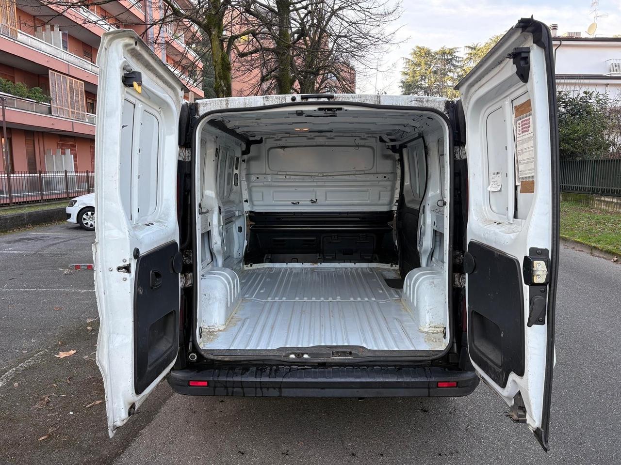 Renault Trafic T27 1.6 dCi 120CV PC-TN Furgone