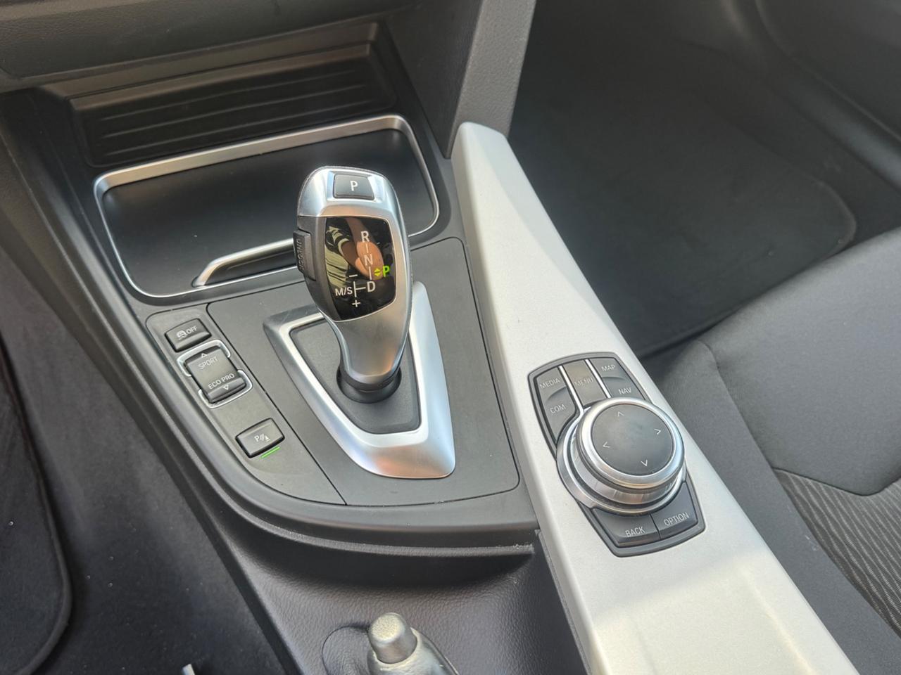 BMW SERIE 3 318D TOURING 150 CV AUTO FULL