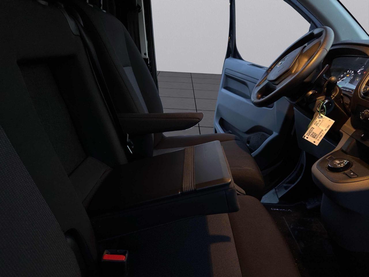 Opel Vivaro 2.0 Diesel 145 CV(L1H1)ENJOY AT8 AUTOMATICO-NAVI-