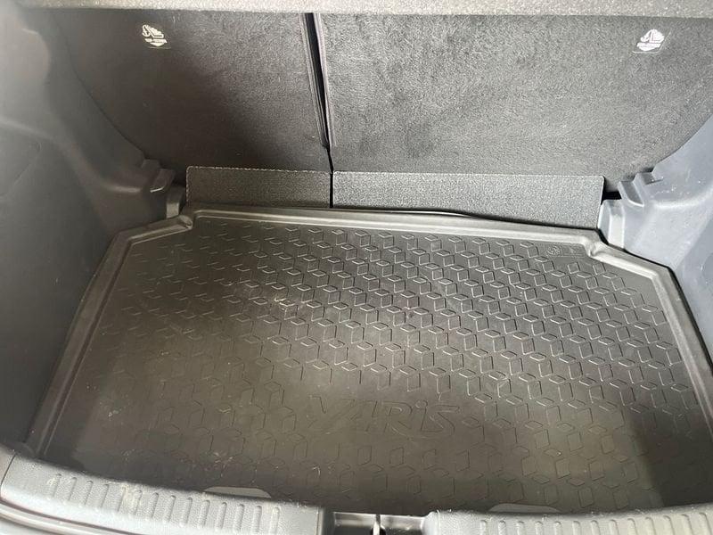 Toyota Yaris Yaris 1.5h Trend