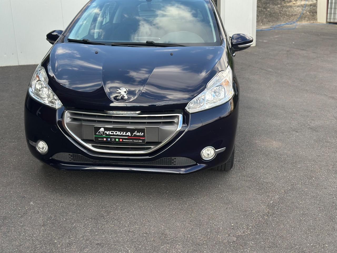 Peugeot 208 1.2 VTi 82 CV 5 porte Allure