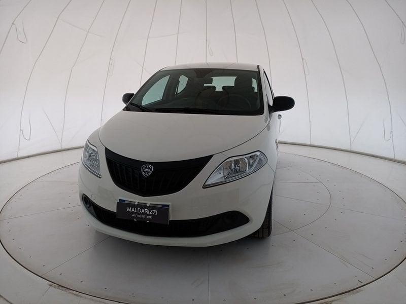 Lancia Ypsilon III 2021 1.0 firefly hybrid Silver s&s 70cv 5p.ti