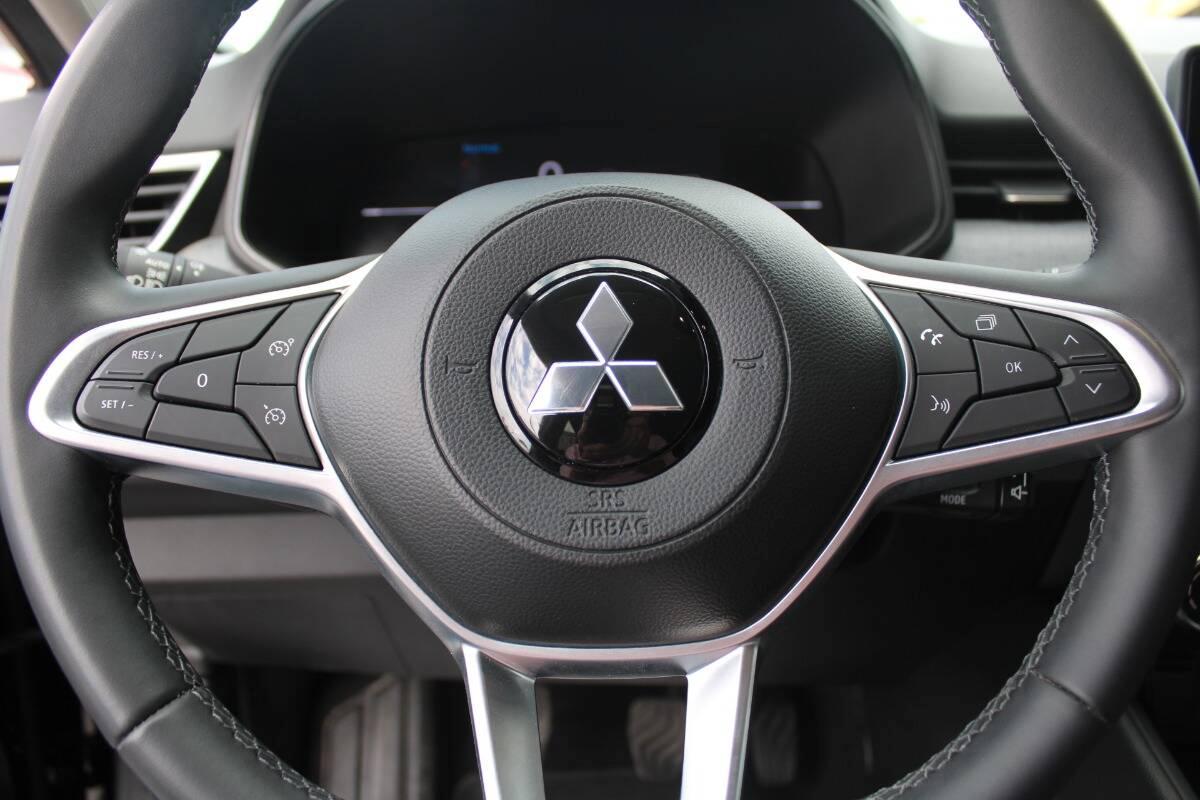 Mitsubishi Colt 1.0 turbo Invite con TELECAMERA e CARPLAY