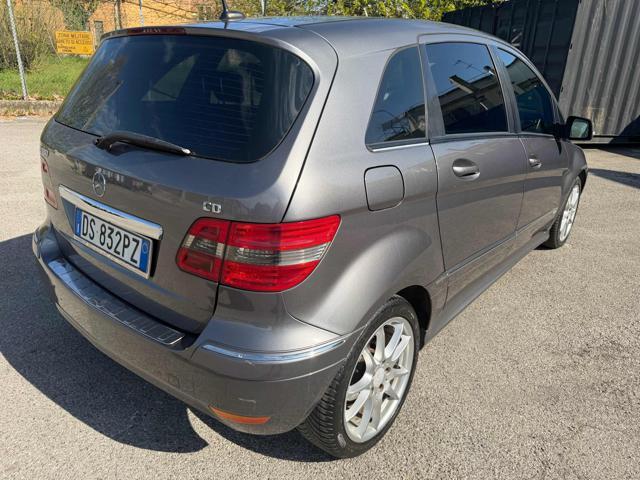 MERCEDES-BENZ B 180 CDI Chrome senza nessun lavoro da fare