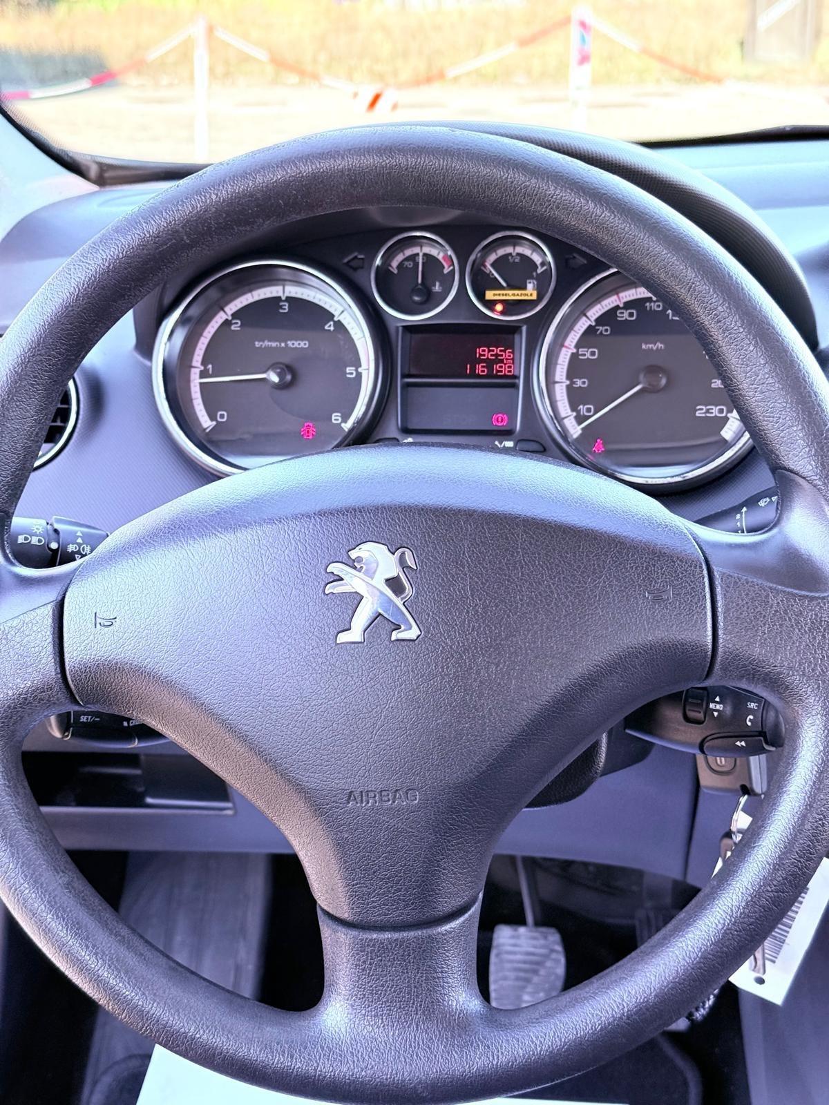 Peugeot 308 1.6 8V HDi 93CV SW Business