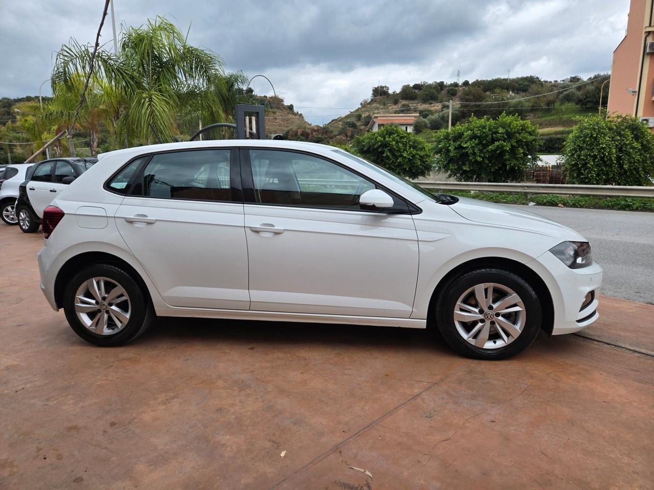 Volkswagen Polo 1.6 TDI 95 CV DSG 5p Comfortline BlueMotion Tech.