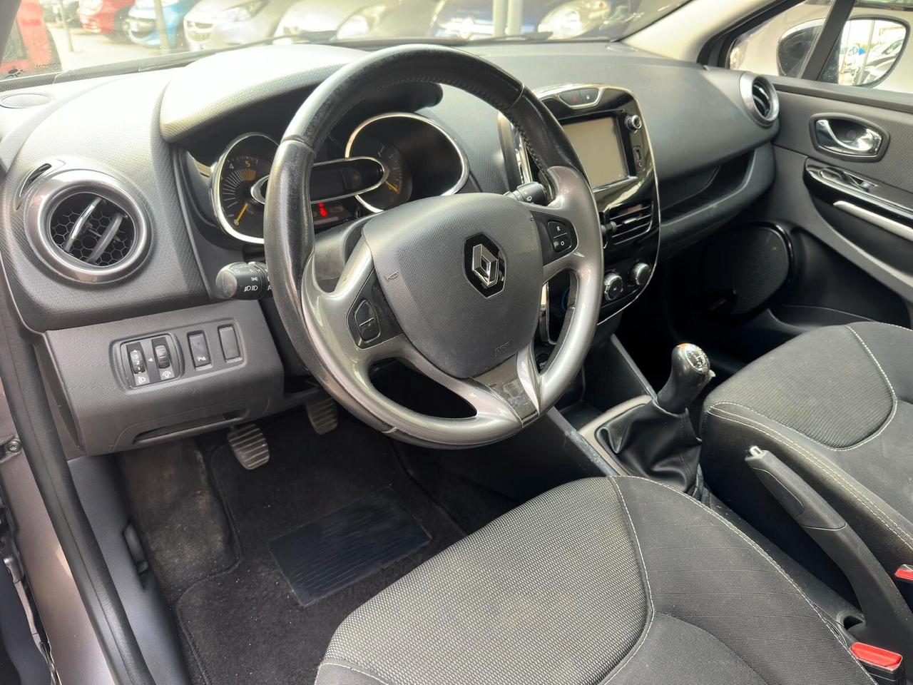 Renault Clio 1.5 dCi 8V 75CV 5 porte Costume National