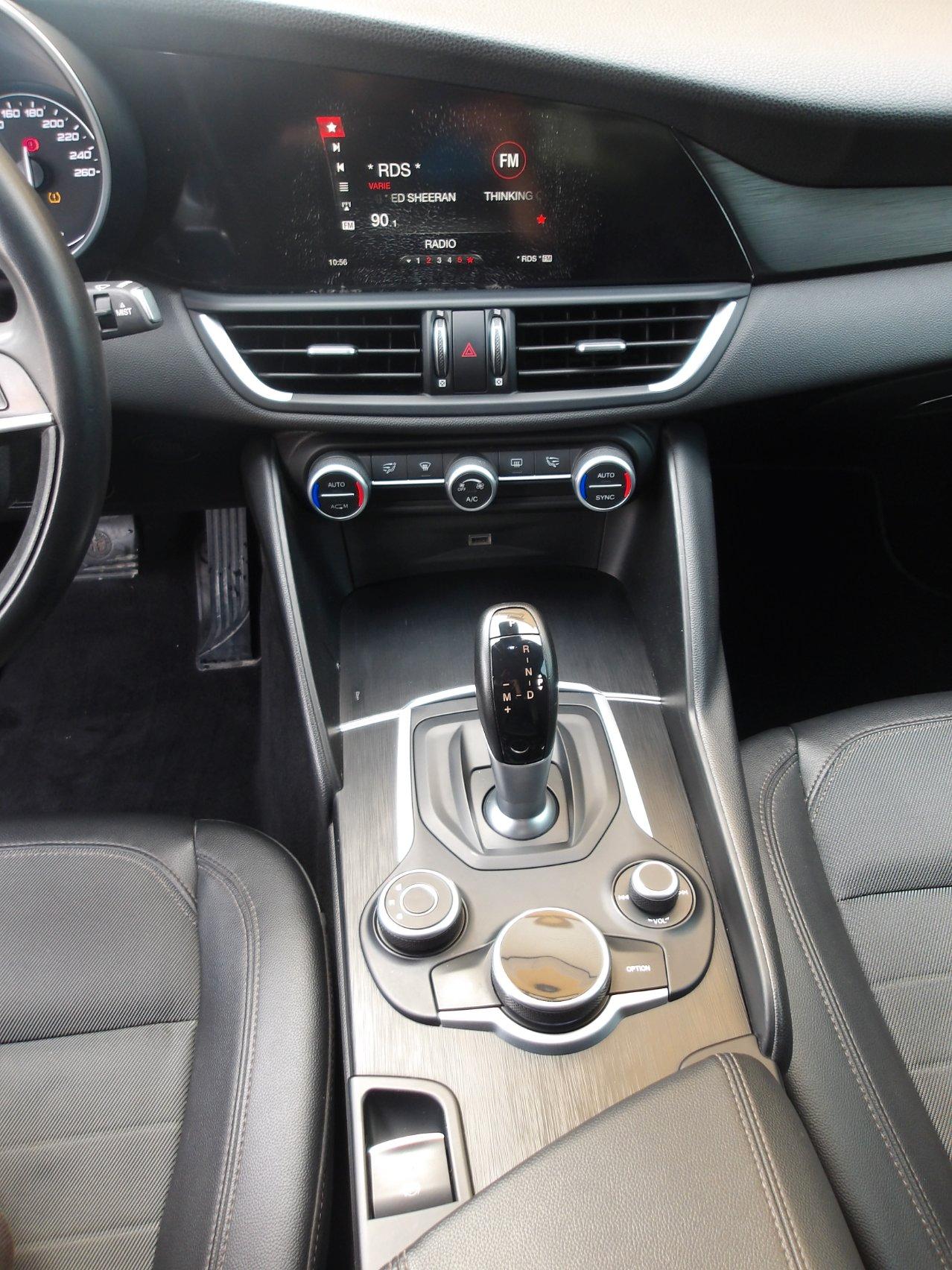 Alfa Romeo Giulia 2.2 t Super 150cv