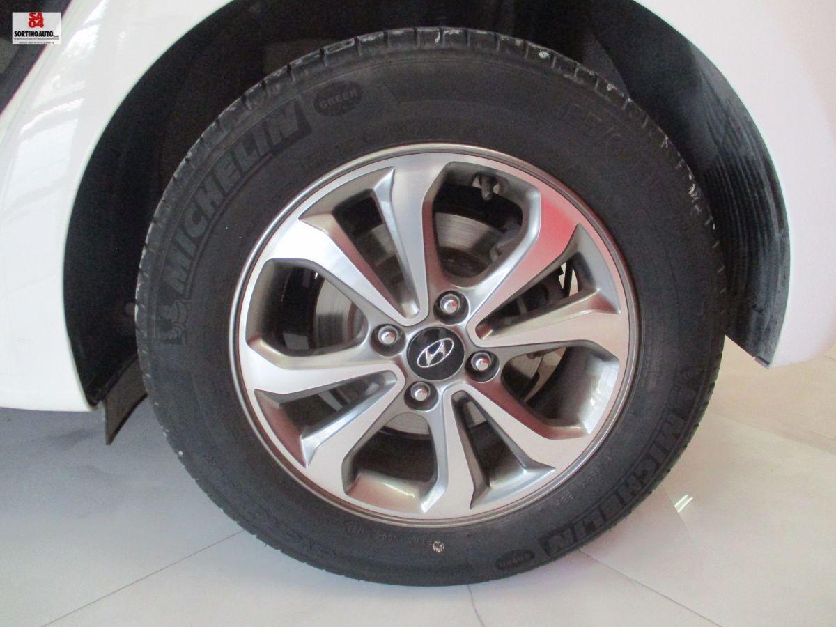HYUNDAI i20 1.2 5p. Connectline-2020 KM60000