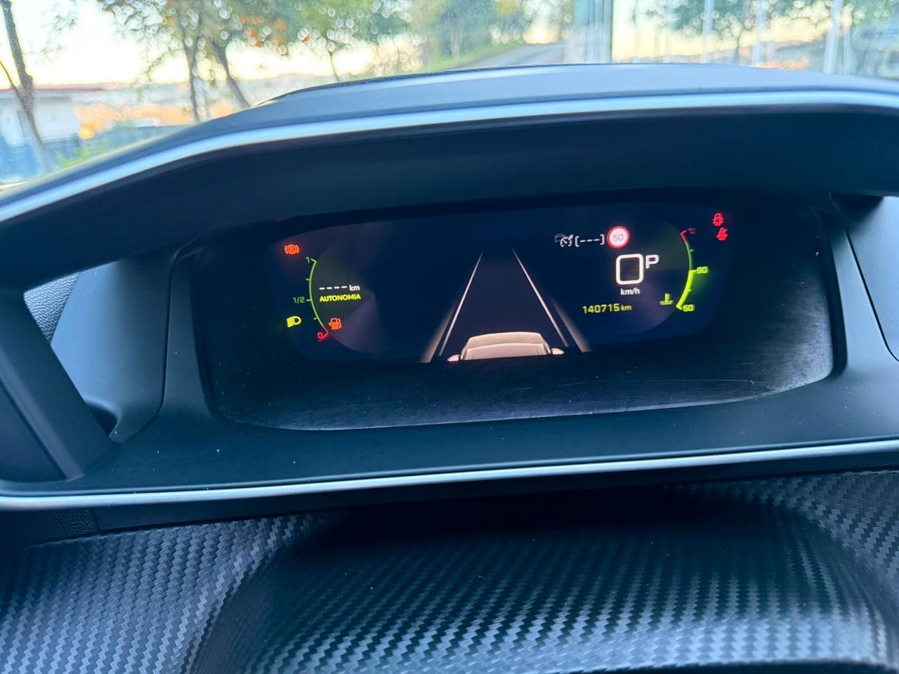 Peugeot 2008 PureTech 130 S&S EAT8 Allure