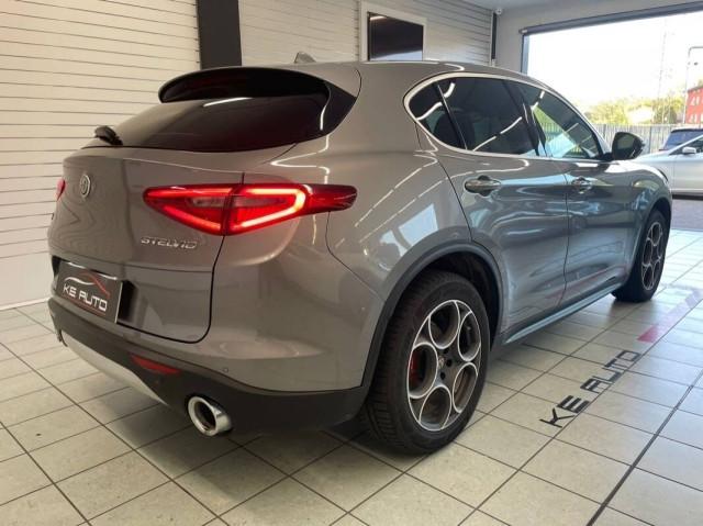 Alfa Romeo Stelvio 2.2 t Business Q4 210cv auto my19