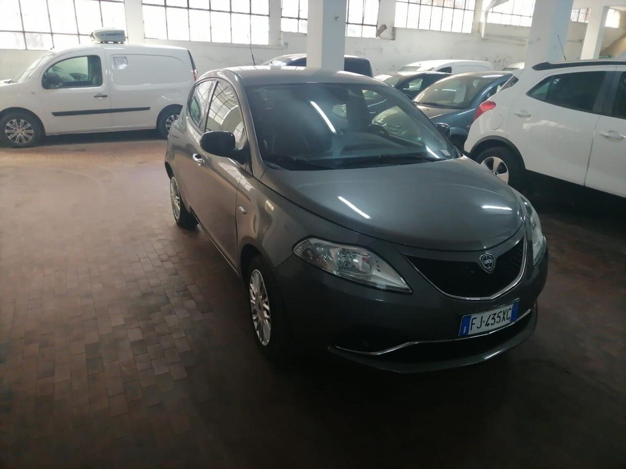 Lancia Ypsilon 1.2 69 cv Ecoshic Gpl Gold Ok Neop.