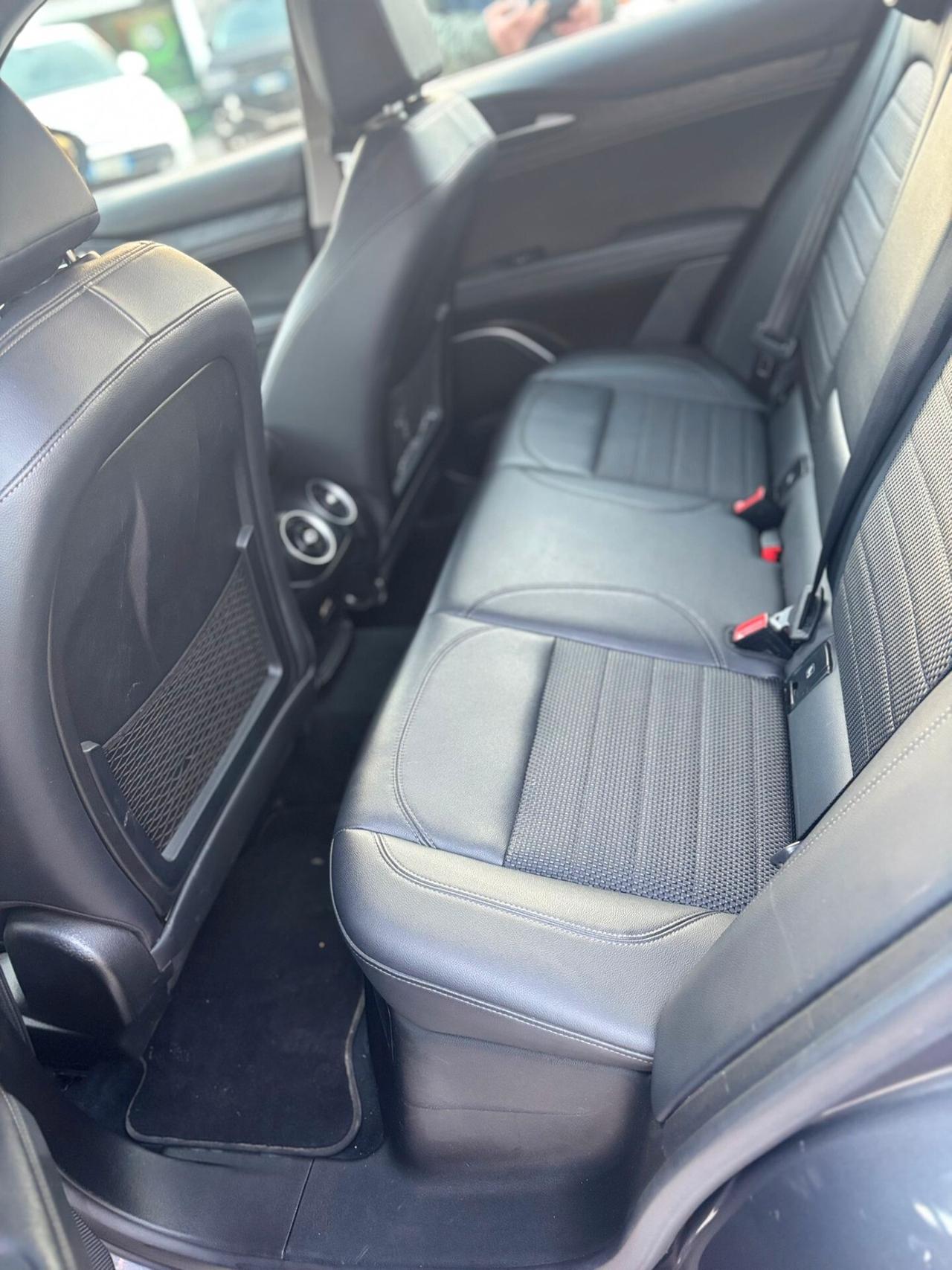 Alfa Romeo Stelvio 2.2JTDM 210 CV Q4 B-Tech LUSSO PELLE NAVI