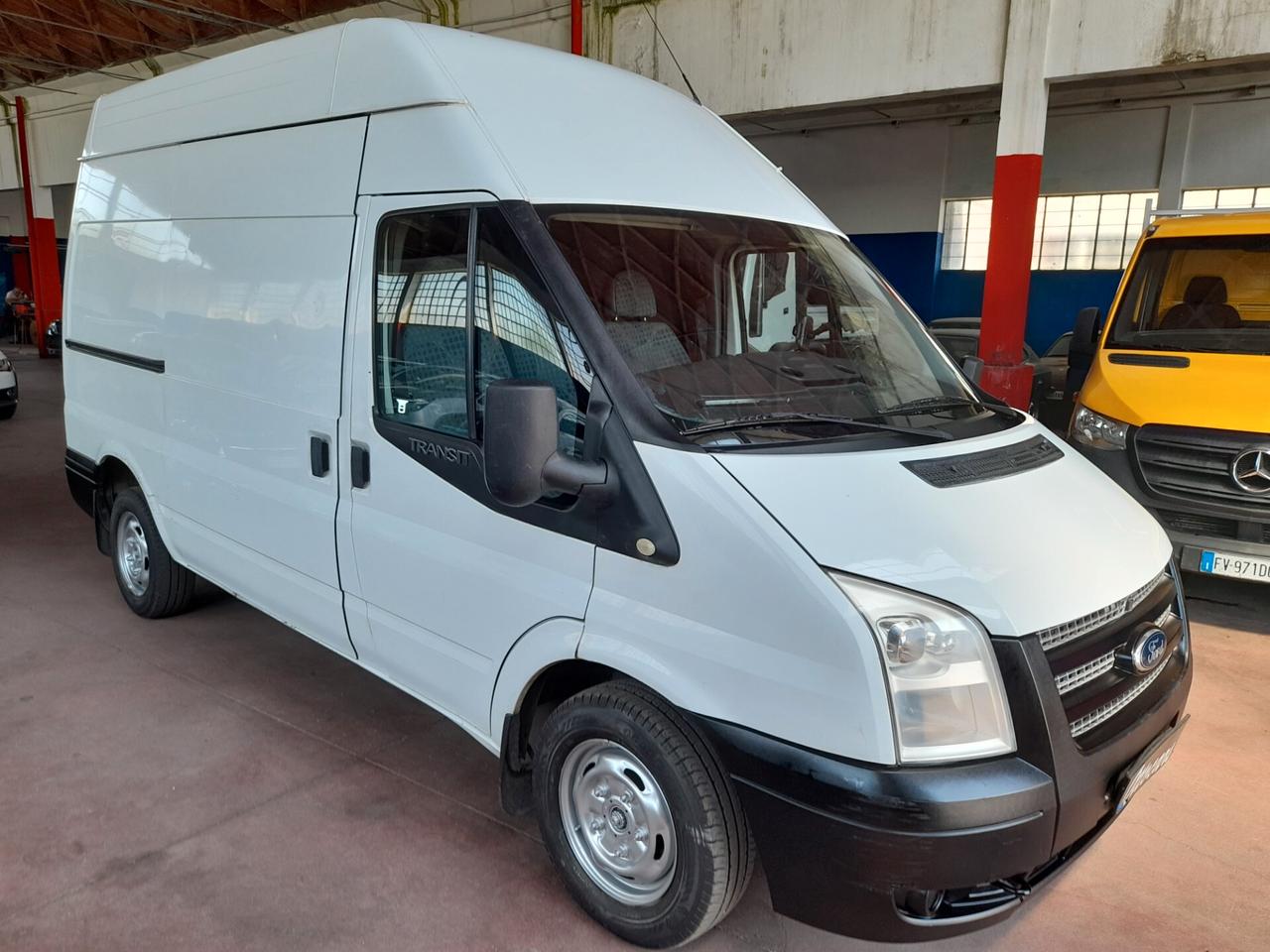 Ford Transit 2.2 TDCI T.A.