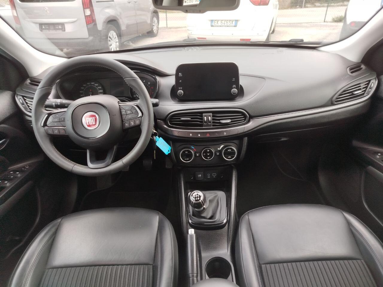 Fiat Tipo 1.4 T-Jet 120CV 5 porte S-Design