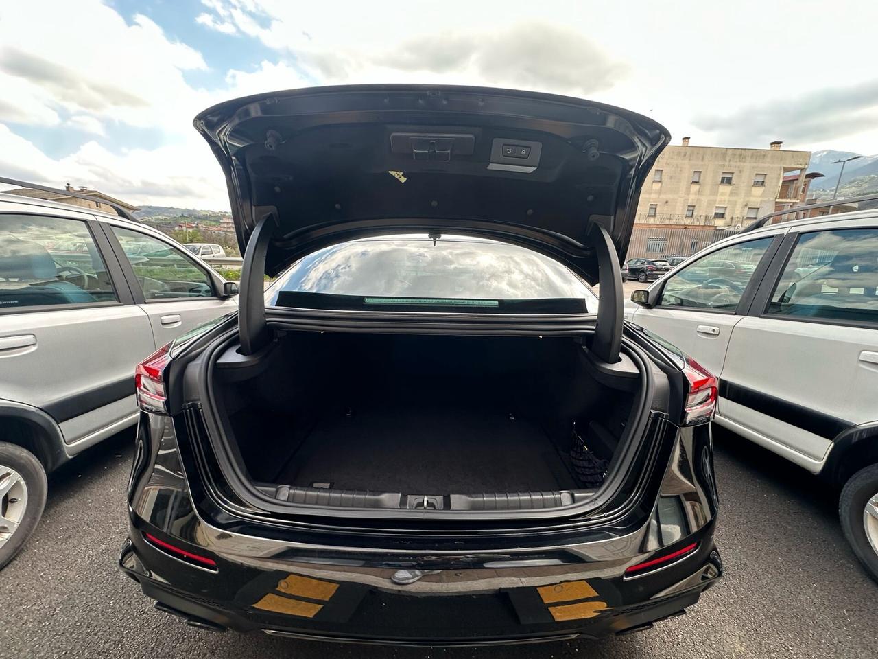 Maserati Ghibli V6 Diesel 275 CV Gransport